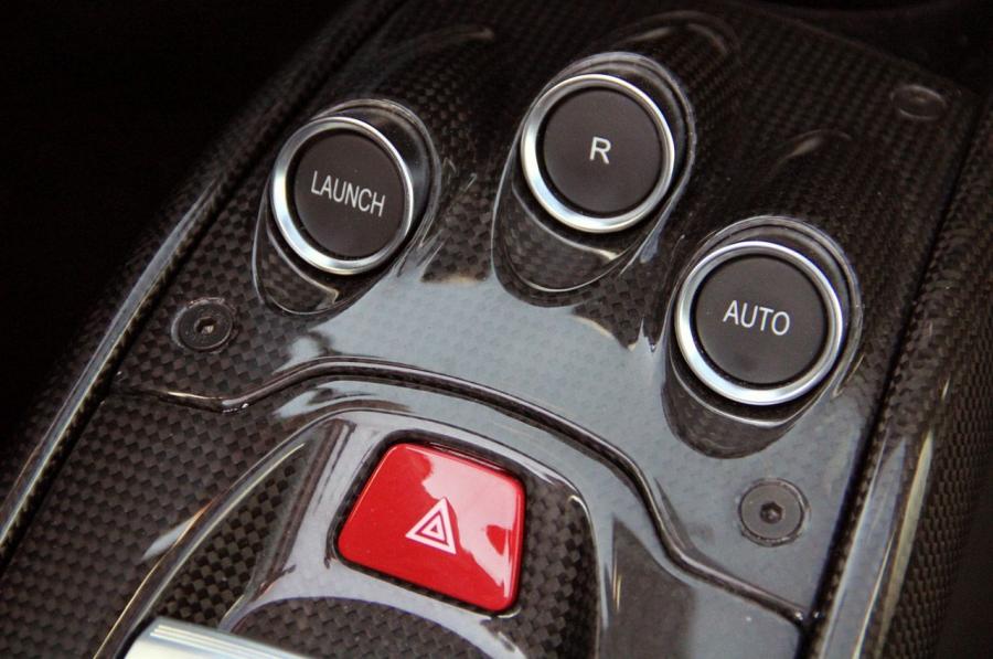  Ferrari 458 Spider 2012 года  (фото 71 из 136)